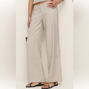 Reformation Vida Low Rise Pant Natural - Size 8